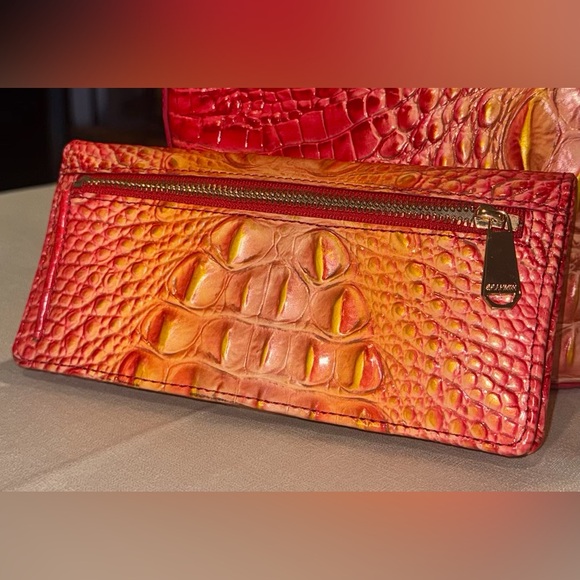 NWOT Brahmin Shira infusion ombre bucket bag Natural leather and wallet set - Picture 2 of 6